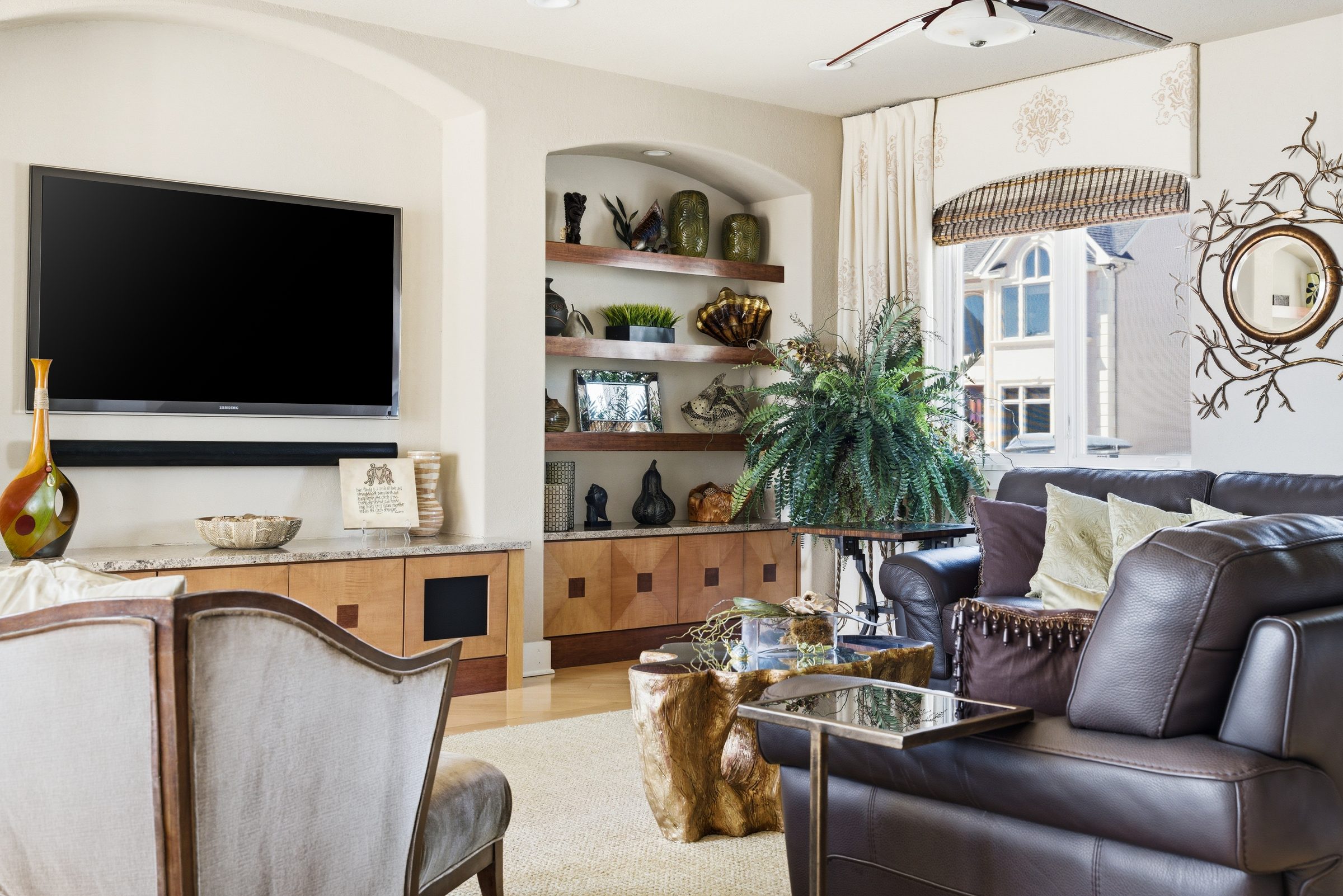family room seating area adjoining the kitchen